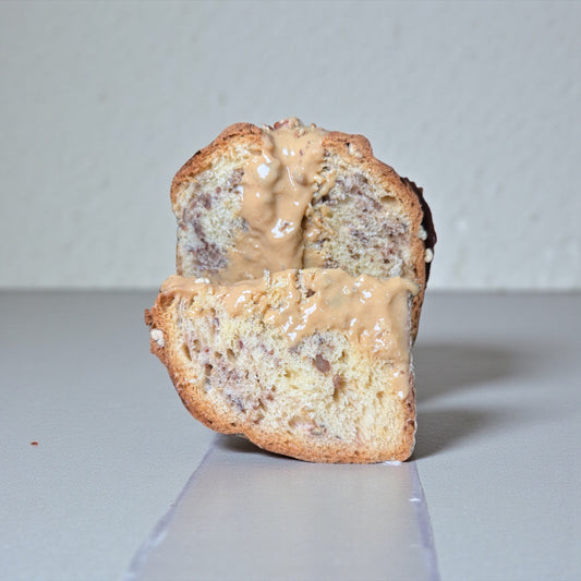 Panetón pecanas & manjar de olla